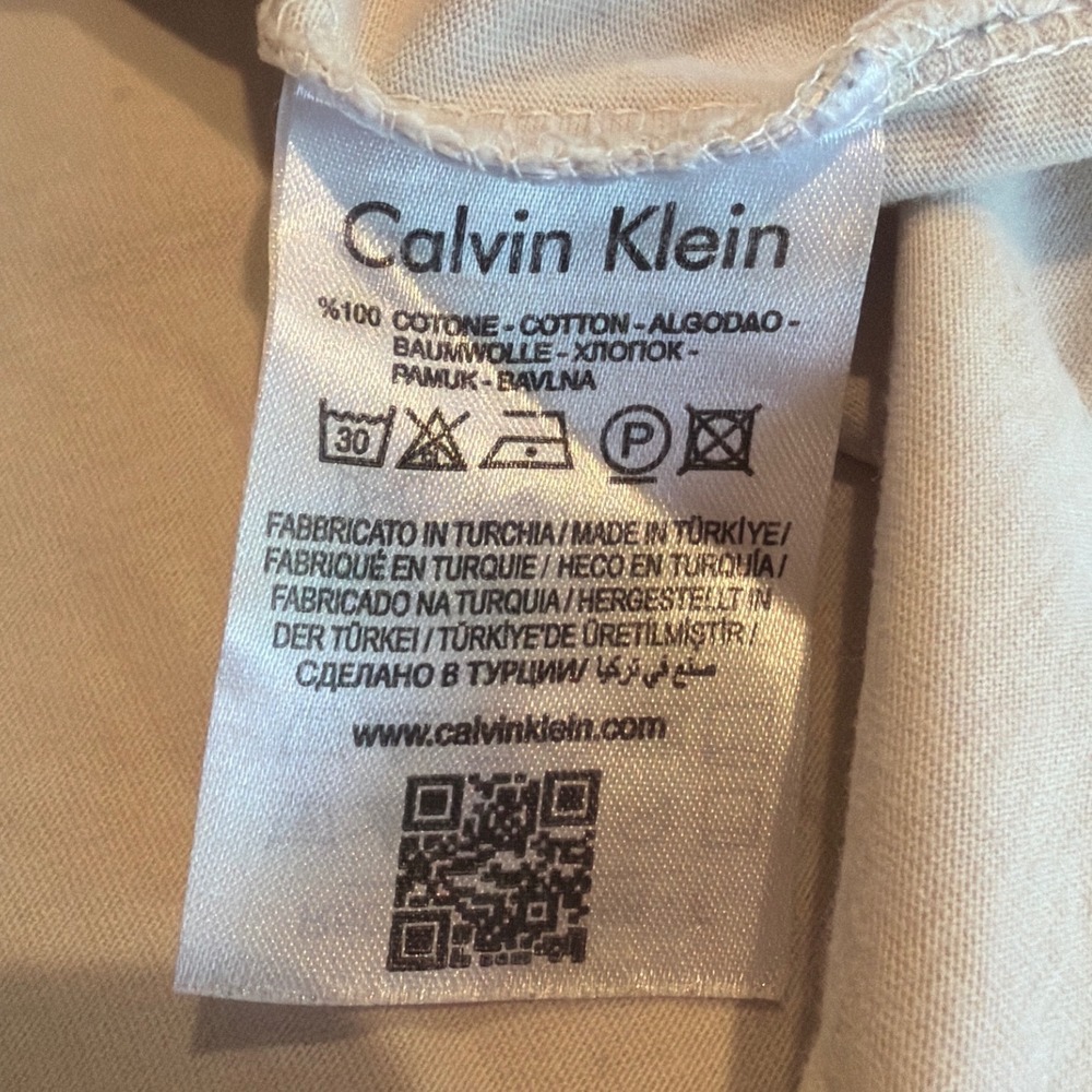 Calvin Klein Tank Top Mens Beige CK Logo Patch Minimalist Streetwear Style - Picture 6 of 10